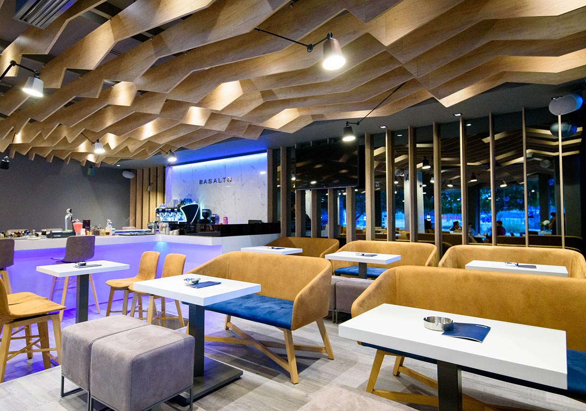 "BASALTO" CAFE - BAR