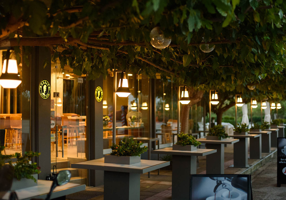 "BASALTO" CAFE - BAR